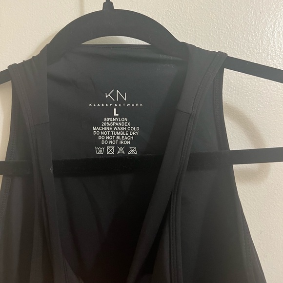 Klassy Network Deep V Long Sleeve Ribbed Bramisuit - Picture 3 of 6